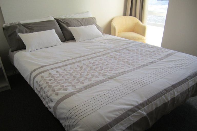 Photo of property in The Peak Apartments, 1001/170 Taranaki Street, Te Aro, Wellington, 6011