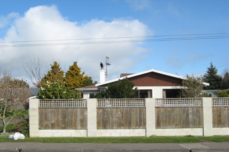 Photo of property in 10 Nimon Street, Havelock North, 4130