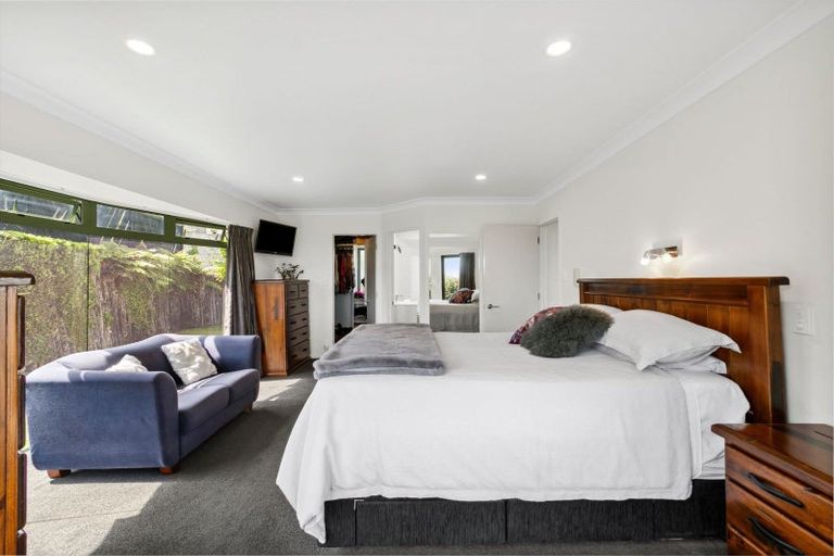 Photo of property in 16a Burns Street, Westown, New Plymouth, 4310