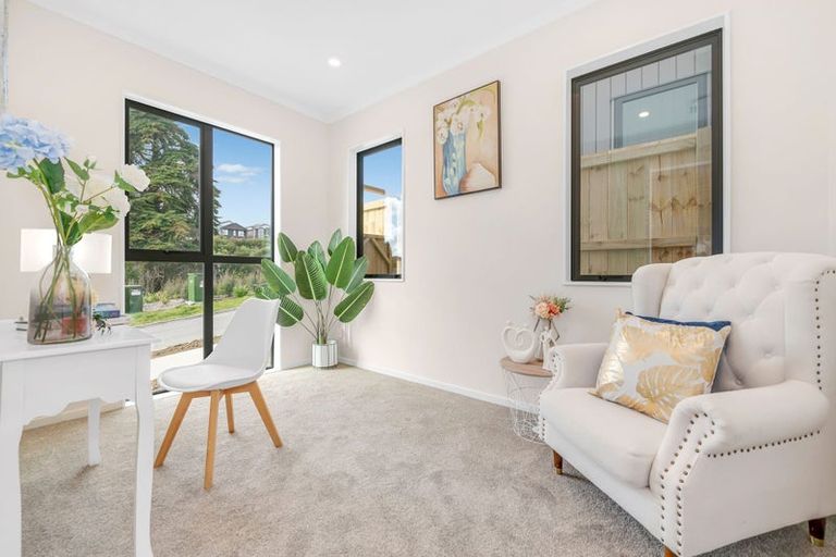 Photo of property in 9 Sagitta Drive, Flat Bush, Auckland, 2019