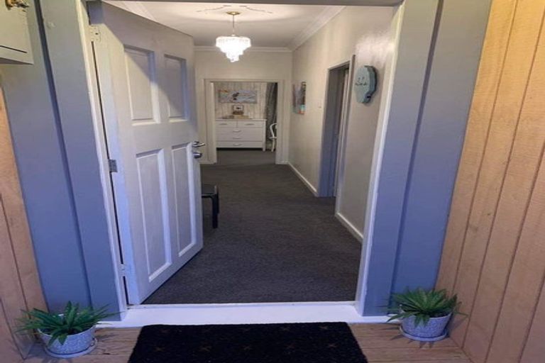 Photo of property in 11 Mason Street, Bluff, 9814