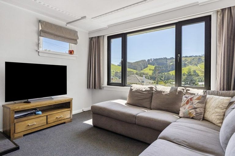 Photo of property in 66 Hocken Street, Kenmure, Dunedin, 9011