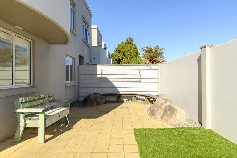 Photo of property in 7/29 Third Avenue, Tauranga, 3110