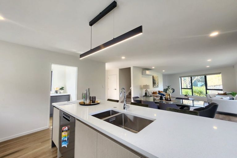 Photo of property in 8 Libby Lane, Howick, Auckland, 2010