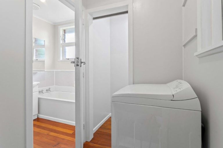 Photo of property in 28 Collingwood Street, Judea, Tauranga, 3110