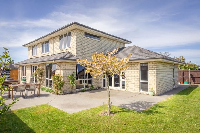 Photo of property in 5 O'dea Place, Burnside, Christchurch, 8053