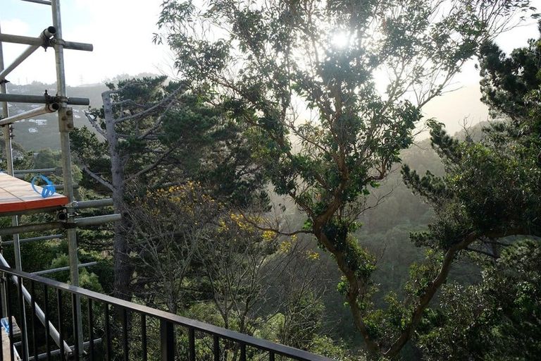 Photo of property in 132 Wadestown Road, Wadestown, Wellington, 6012