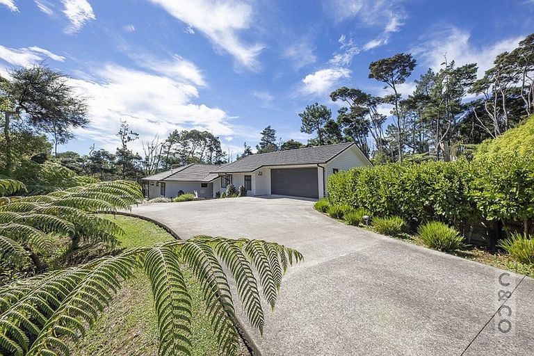 Photo of property in 22c Sunnyvale Road, Swanson, Auckland, 0614