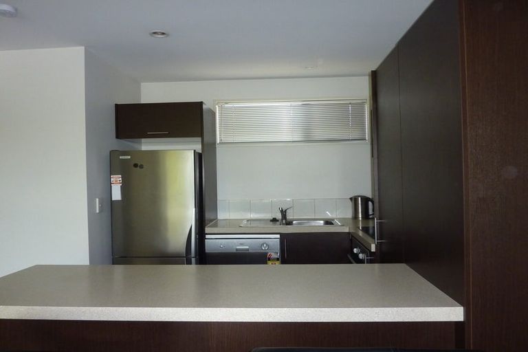 Photo of property in 9/106 Bealey Avenue, Christchurch Central, Christchurch, 8013