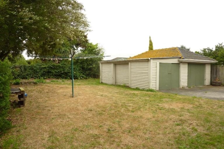 Photo of property in 94 Middleton Road, Upper Riccarton, Christchurch, 8041