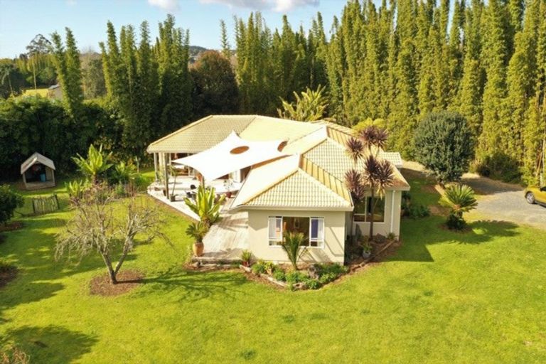 Photo of property in 19a Riverview Road, Kerikeri, 0230