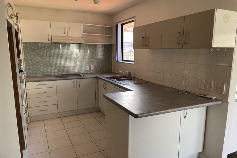 Photo of property in 25 Tilberg Street, Favona, Auckland, 2024