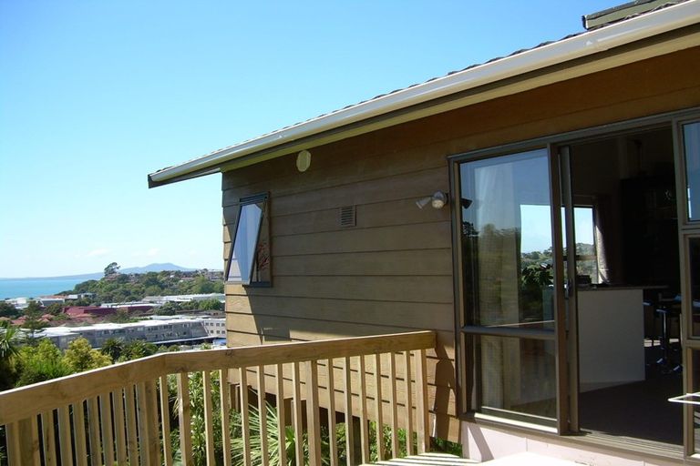 Photo of property in 55 Woodlands Crescent, Browns Bay, Auckland, 0630
