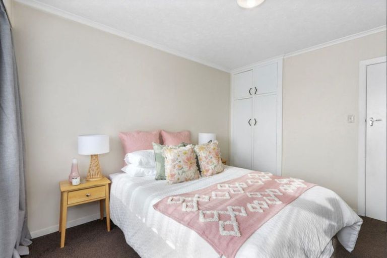 Photo of property in 3/64 Osborne Street, Waltham, Christchurch, 8011