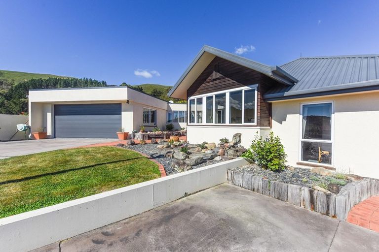 Photo of property in 90 Brooklands Road, Atawhai, Nelson, 7010
