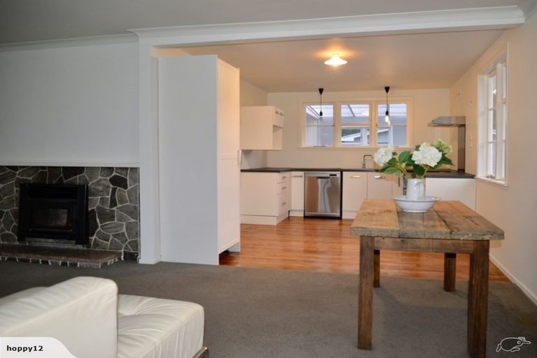 Photo of property in 20 Woodward Street East, Featherston, 5710