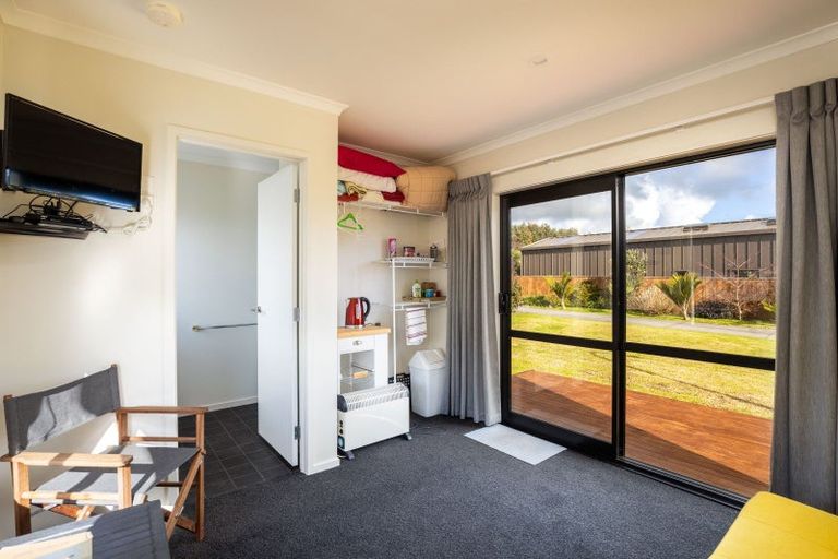 Photo of property in 5 Mahuru Lane, Okato, 4335