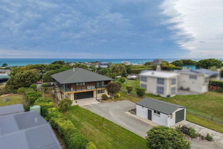 Photo of property in 31 Burnett Street, Kakanui, Oamaru, 9495