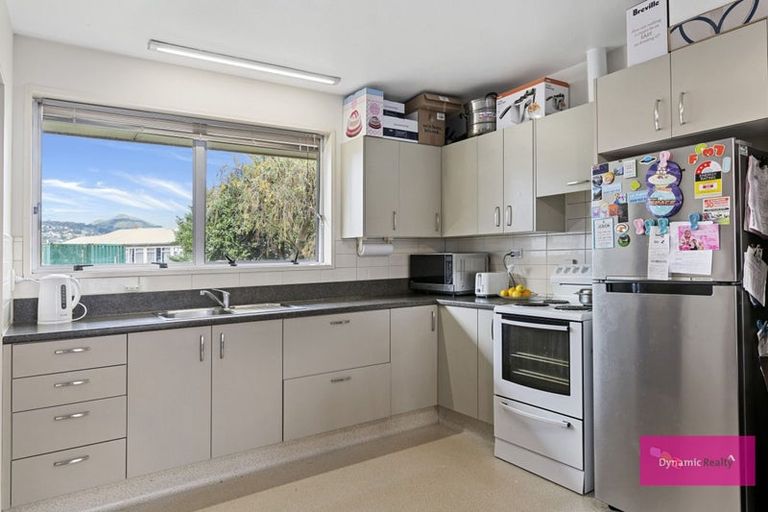 Photo of property in 12 Urella Place, Spreydon, Christchurch, 8024