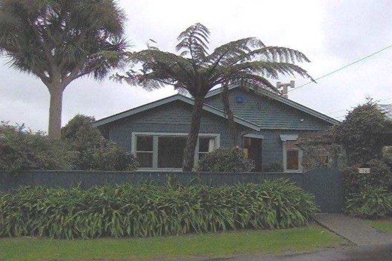 Photo of property in 74 Nottingham Street, Karori, Wellington, 6012