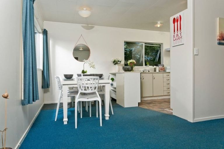 Photo of property in 85a Spinella Drive, Bayview, Auckland, 0629