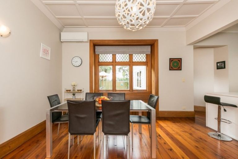 Photo of property in 33 Nelson Crescent, Napier South, Napier, 4110