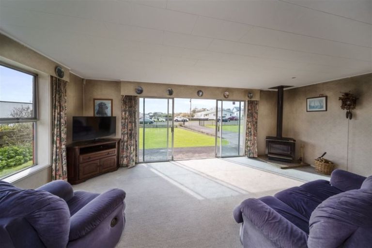 Photo of property in 31 Campbell Street, Hawera, 4610