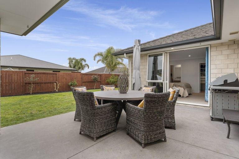 Photo of property in 133 The Boulevard, Papamoa Beach, Papamoa, 3118