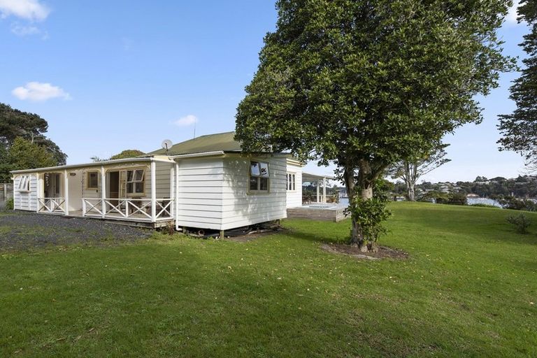 Photo of property in 6 Tirairaka Terrace, Okiato, Russell, 0272