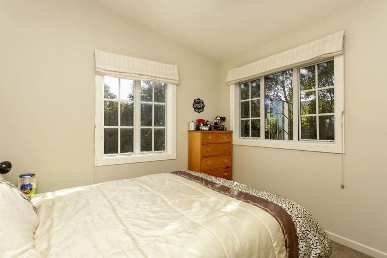 Photo of property in 104 Gillies Avenue, Taupo, 3330