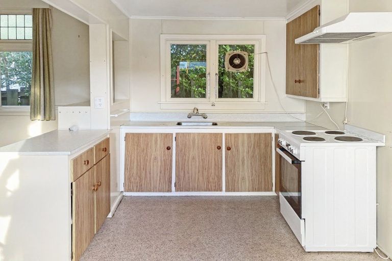 Photo of property in 16 Greta Street, South Hill, Oamaru, 9400