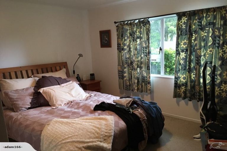 Photo of property in 15 Hornsby Street, Carterton, 5713