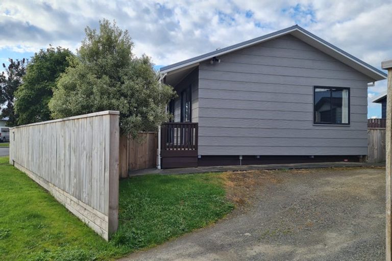 Photo of property in 26 Pukeko Street, Paraparaumu, 5032