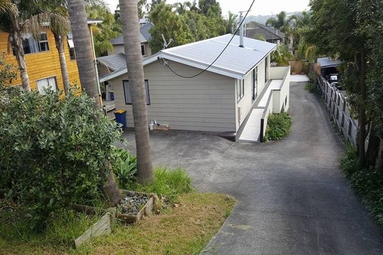 Photo of property in 774 East Coast Road, Oteha, Auckland, 0630