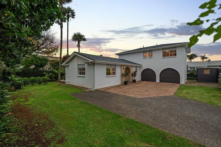 Photo of property in 3/4 Frater Avenue, Milford, Auckland, 0620
