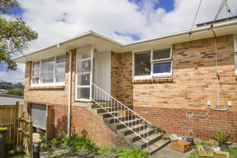 Photo of property in 8a Tiber Road, Forrest Hill, Auckland, 0620