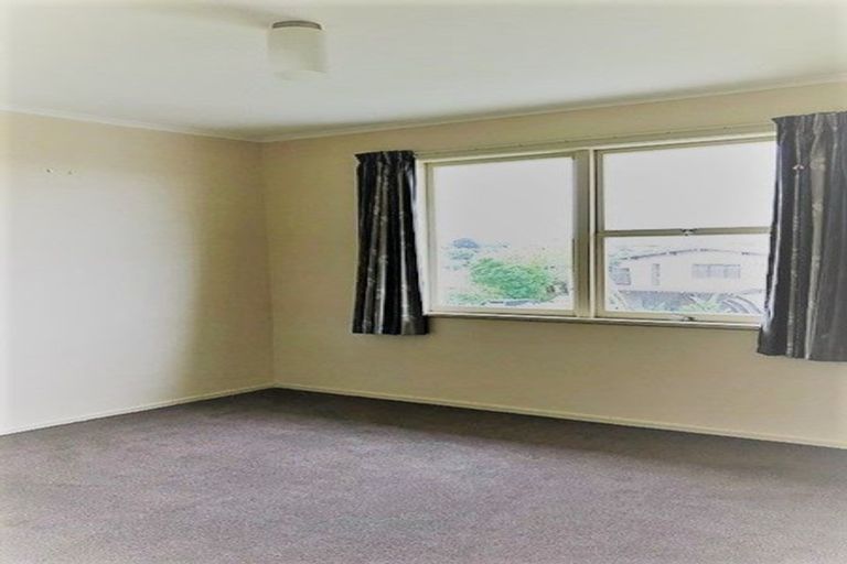 Photo of property in 42 Omokoroa Road, Omokoroa, 3114