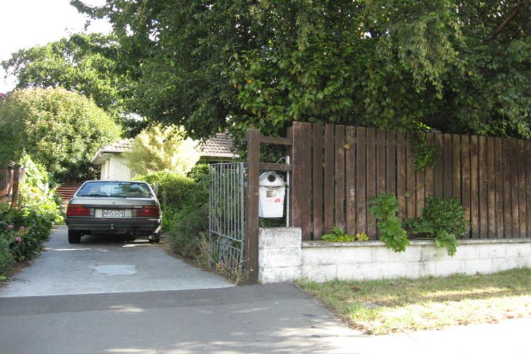 Photo of property in 32 Acacia Avenue, Upper Riccarton, Christchurch, 8041