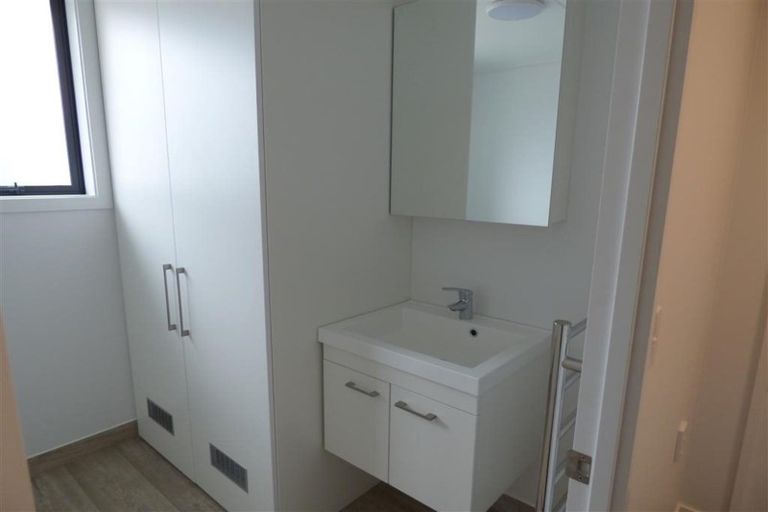 Photo of property in 13/14 Buffon Street, Waltham, Christchurch, 8023