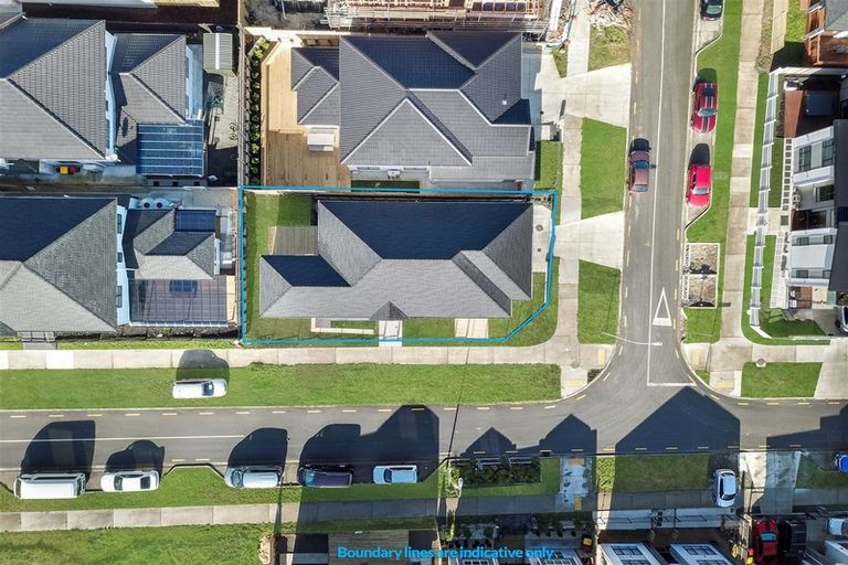 Photo of property in 2 Piki Street, Flat Bush, Auckland, 2019