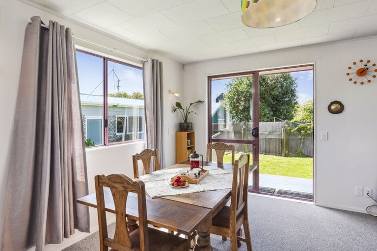 Photo of property in 13 Rauparaha Street, Waikanae Beach, Waikanae, 5036
