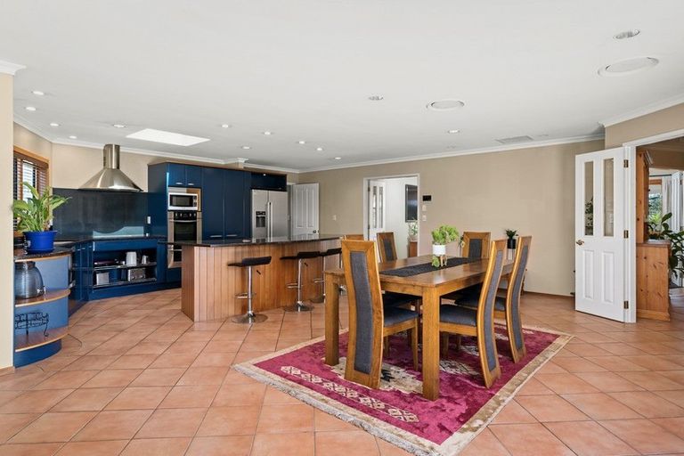 Photo of property in 337 Otumoetai Road, Otumoetai, Tauranga, 3110
