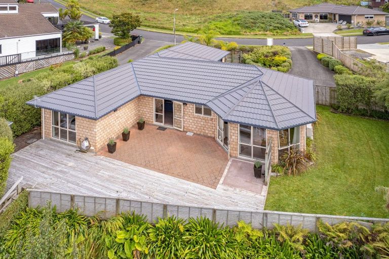 Photo of property in 64 Parkdale Drive, Aramoho, Whanganui, 4500