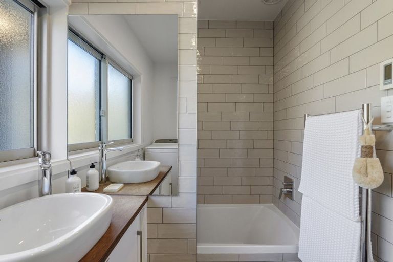 Photo of property in 16a Denman Street, Sumner, Christchurch, 8081