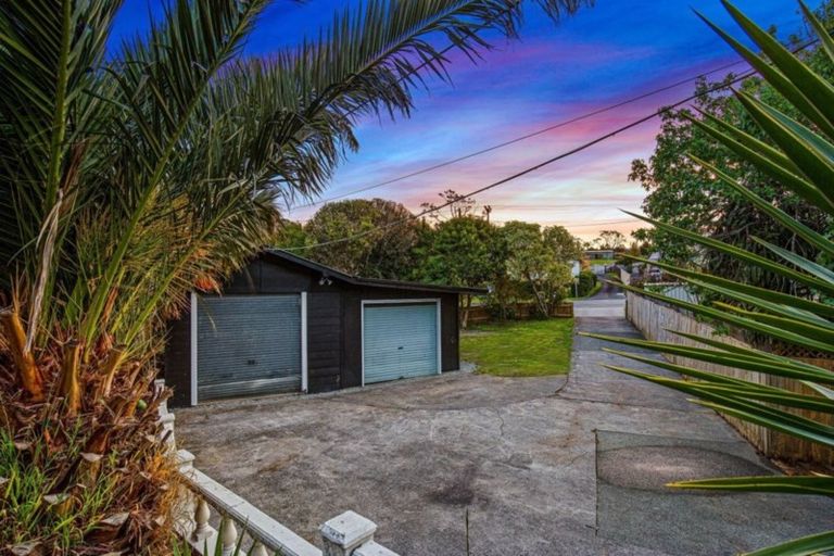 Photo of property in 1/263 Henderson Valley Road, Henderson, Auckland, 0612