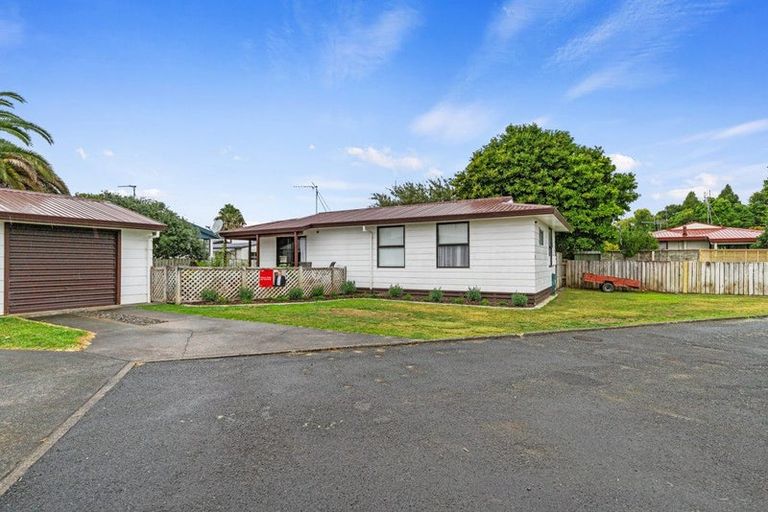 Photo of property in 15 Rigter Place, Enderley, Hamilton, 3214