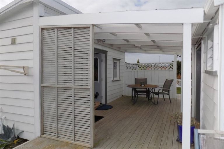 Photo of property in 14 Featon Road, Waihi, 3610