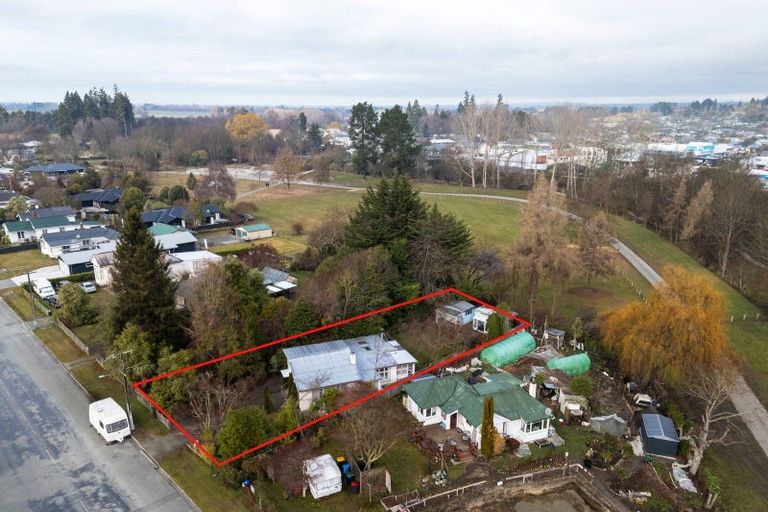 Photo of property in 53a Mckenzie Street, Geraldine, 7930