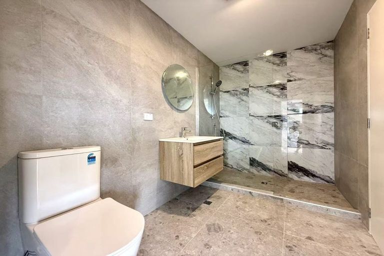 Photo of property in 19f Cedar Heights Avenue, Massey, Auckland, 0614