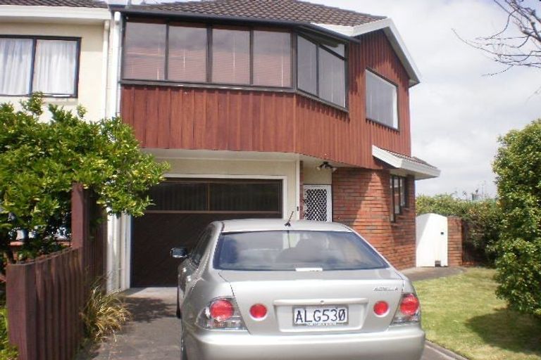 Photo of property in 1a Laing Place, Otumoetai, Tauranga, 3110